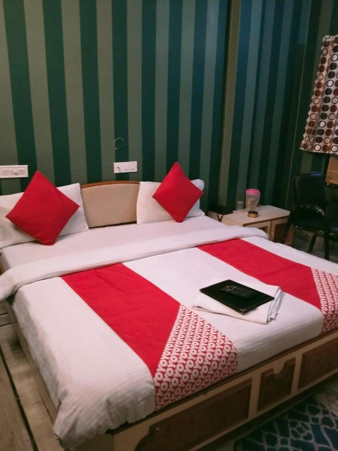 Hotel Shree Villa Harsola Екстериор снимка